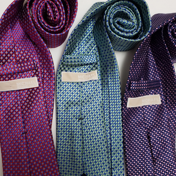 Michael Kors Ties - Picture 2 of 4